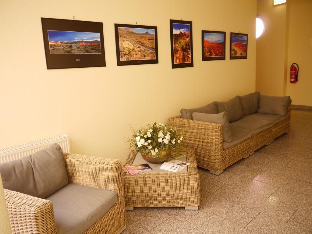 Garni-Hotel Zum Alten Ratskeller ヴェッチャウ エクステリア 写真